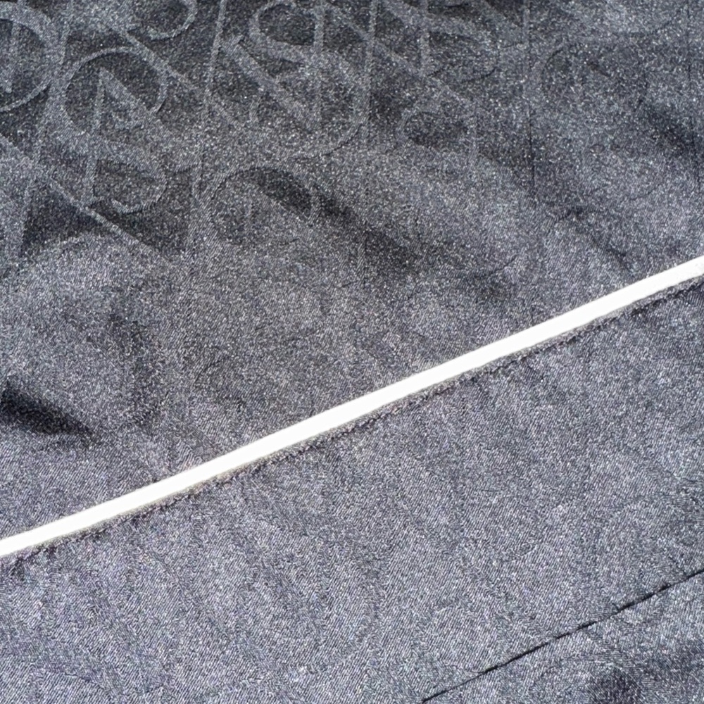 Victoria's Secret Black Satin Pajama Set with Pink Trim size L - Picture 7 of 9